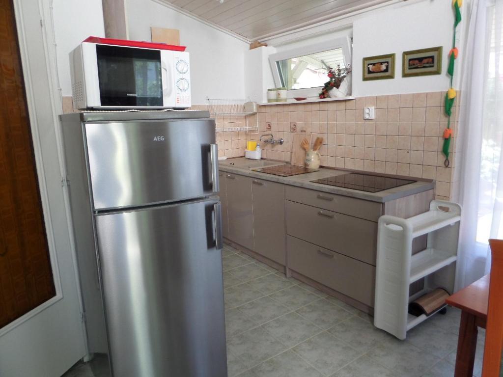 Bori Apartmanok Hajduszoboszlo Exterior photo