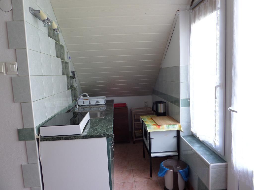 Bori Apartmanok Hajduszoboszlo Exterior photo